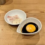 Dontsuki - 鯛茶漬け用小皿&卵黄醤油