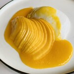 レストラン オオツ - アーモンドのブランマンジェとマンゴー