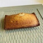 レストラン オオツ - 焼きたてフィナンシェ