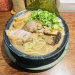 博多とんこつ 天神旗 - 