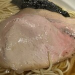 麦処 八と丁 - チャーシュー