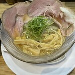 河内の中華そば 醤 - 