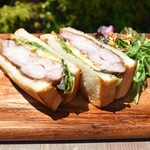 照り焼きチキン&タマゴサンド