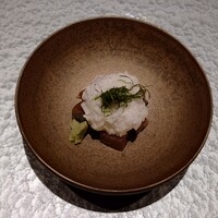 恵比寿 鮨 一 - マグロ　山芋たたき　◎