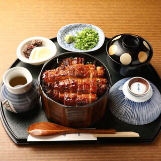 名古屋名物ひつまぶし