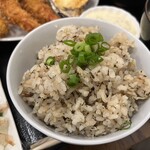 わ楽 - アカモクと釜揚げシラスの炊き込みご飯