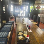 ヨコクラうどん - 歴史を感じる空気を纏った素敵スペース