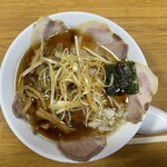 みんみんラーメン - ひょえー　うまちょー