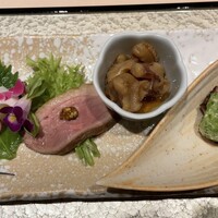 博多 鮨 貴山 - ★ホタテの出汁漬け、合鴨、下足の甘煮、タコ煮とオクラ