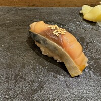 まんてん鮨 日比谷オクロジ店 - しめ鯖