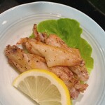 すし おおまさ - 手羽の黒胡椒揚げ