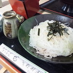 大橋町 野村屋 - 大根そば（650円）