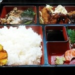 浪速料理やまだ - 日替わり幕の内７８０円♪