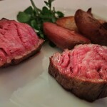 ビストロ マキムシ - 宮崎牛（ザブトン）タリアータ3,300円