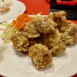 双龍居 - 若鶏の唐揚げ　大きくてボリュームあります。