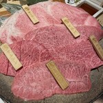 飛騨牛一頭家 馬喰一代 名古屋WEST - 最飛スペシャル