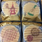 鼓月 - 料理写真:4つの祇園祭にちなんだ絵柄がついているプレミアム千寿せんべい