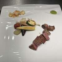 傳火 鉄板焼 - 焼き野菜と牛フィレ肉