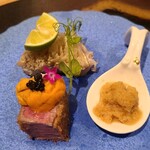 254915176 - ③白甘鯛(愛媛県八幡浜産)の松笠焼き、酢橘添え
                    ④和牛(広島県産)カツレツ《低温調理→揚げ》、蝦夷馬糞雲丹&フレッシュキャビア載せ
                    泡醤油