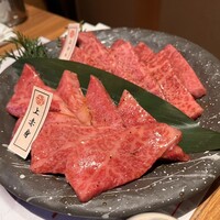 神戸牛焼肉 石田屋。Hanareの上 - 