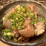 十三屋 大光 - 黒毛和牛すじこん（450円＋税）