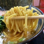 とらきち家 光 - 麺リフト。