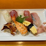 日の出ずし - にぎり寿司盛合せ