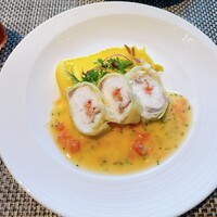 MIDO RESTAURANT PIC NIKA - 