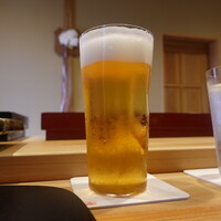 鮨 十兵衛 - 最初はビール♪