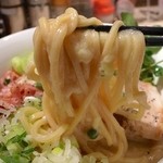 アジトイズム - カルボナーら（800円）