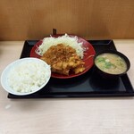 かつや - ロースカツ・唐揚げ定食780円