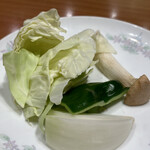 地鶏の里 永楽荘 - 地元どり焼き定食の焼き野菜