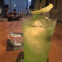 タワーズバー ベロビスト - 