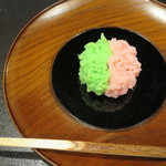 桜田 - 自家製のお菓子「都の春」　甘さ控えめの山芋あんが美味しい♪