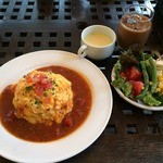 フラミンゴカフェ - 半熟玉子のオムライスランチ