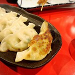 酒と串カツとらぁめん 呑気 - 