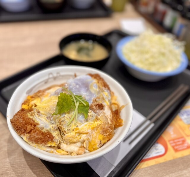 松屋 旭川四条店