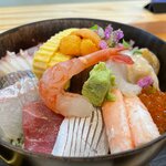 旬彩 ごちそう - 海鮮丼