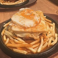 マヌエル タスカ ド ターリョ 丸の内店 - 