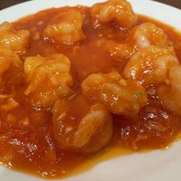 全家福 新館 - エビのチリソース炒めのアップ