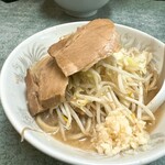 ラーメン二郎 新宿小滝橋通り店 - 