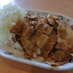 スタミナカレーの店バーグ - スタミナ焼き、肉多め・キャベツ乗せ①