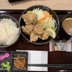 鶏匠 縁屋 - めかぶレモン塩定食