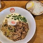 らーめん のぶ - 【限定】冷やし中華（中）＋ライス　900＋100円
