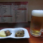 Sansantei - ほろ酔いセット、９００円。ドリンクは２杯オーダー出来ます。ビールと冷酒にしました。