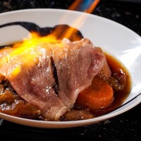 A5炙りリブロースの肉じゃが