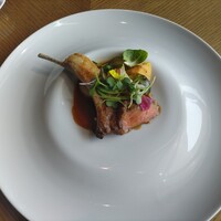 DINING & BAR TABLE 9 TOKYO - 