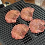 琉球焼肉 居酒屋チャンピオン 飯能苑 - 