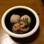 奈加野 - お通し  下足と里芋の煮物