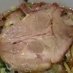 らーめん太陽堂 - 軟らかチャーシュー。